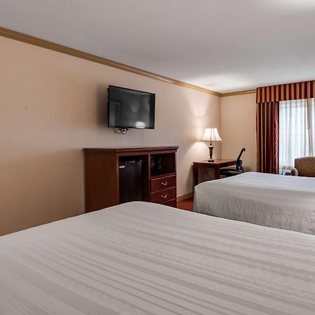 Best Western Plus Morristown Inn-Florham Park Екстер'єр фото