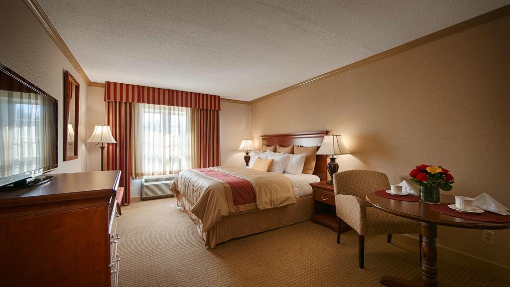 Best Western Plus Morristown Inn-Florham Park Екстер'єр фото